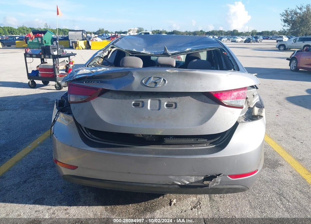 2015 HYUNDAI ELANTRA SE VIN: 5NPDH4AE6FH637112