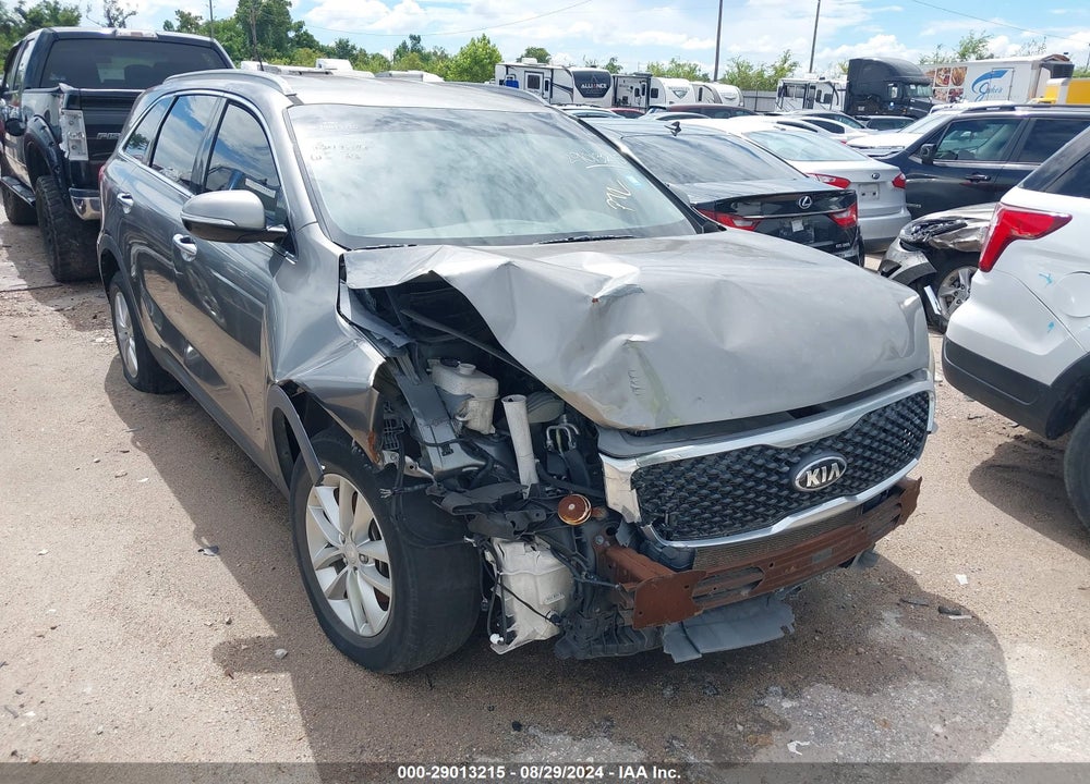 2017 KIA SORENTO 3.3L LX VIN: 5XYPG4A55HG208540