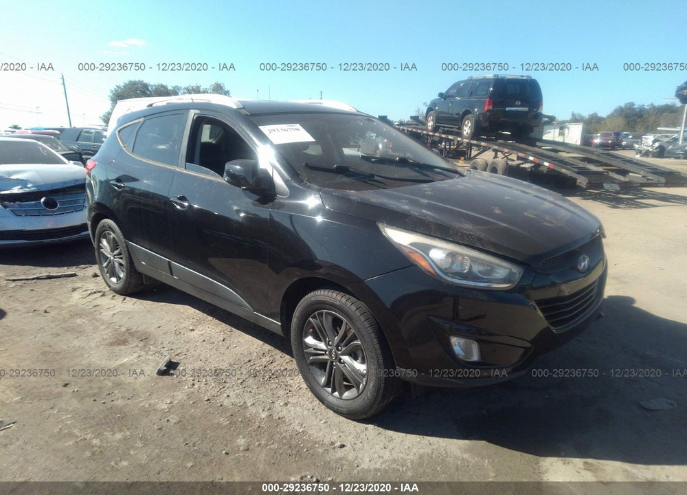 2015 HYUNDAI TUCSON SE VIN: KM8JU3AG8FU063589