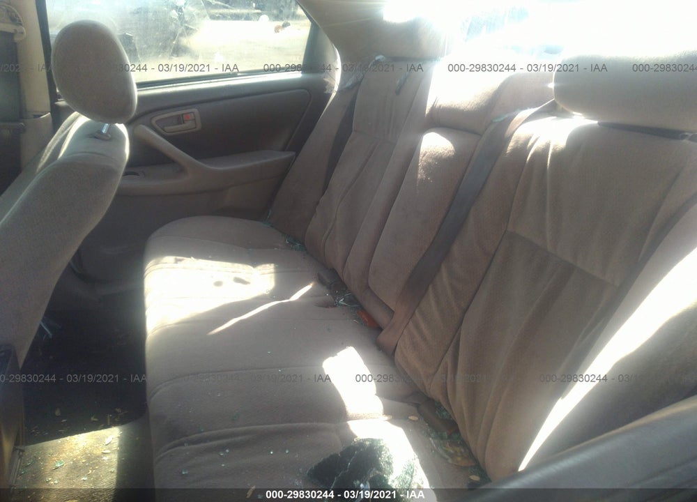 2001 TOYOTA CAMRY VIN: JT2BG22K310572933