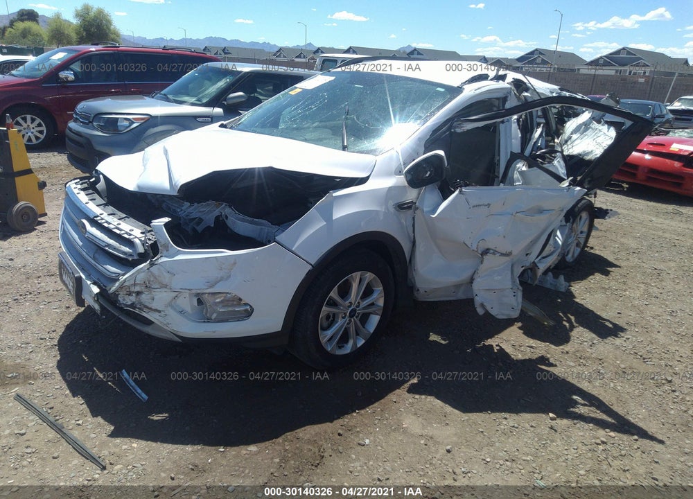 2018 FORD ESCAPE SE VIN: 1FMCU9GD9JUB17578