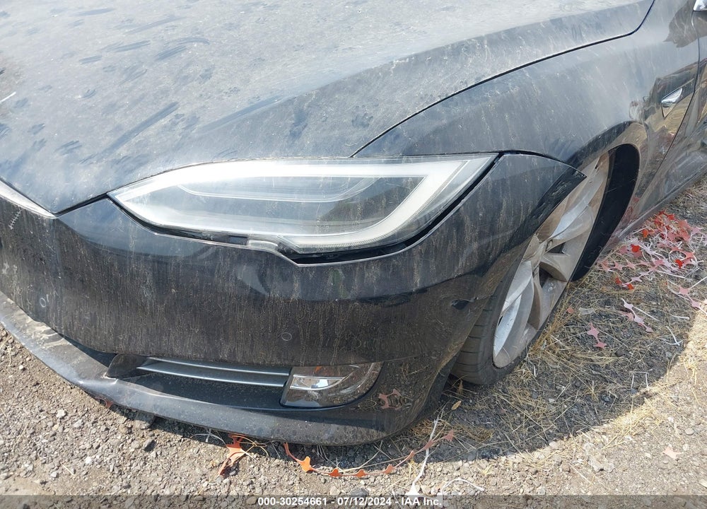 2017 TESLA MODEL S VIN: 5YJSA1E44HF191054