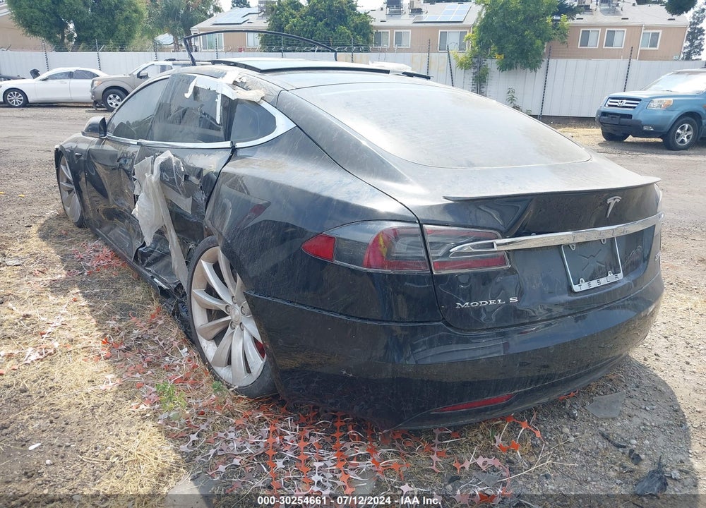 2017 TESLA MODEL S VIN: 5YJSA1E44HF191054