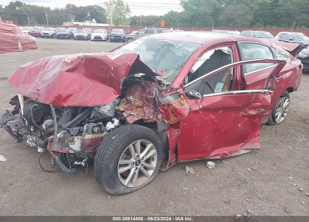 2015 HYUNDAI SONATA SE VIN: 5NPE24AF6FH141256