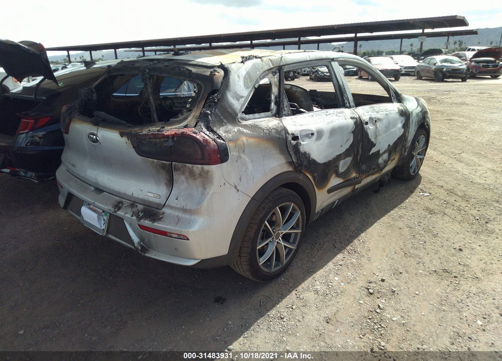 2017 KIA NIRO TOURING VIN: KNDCE3LC0H5054127