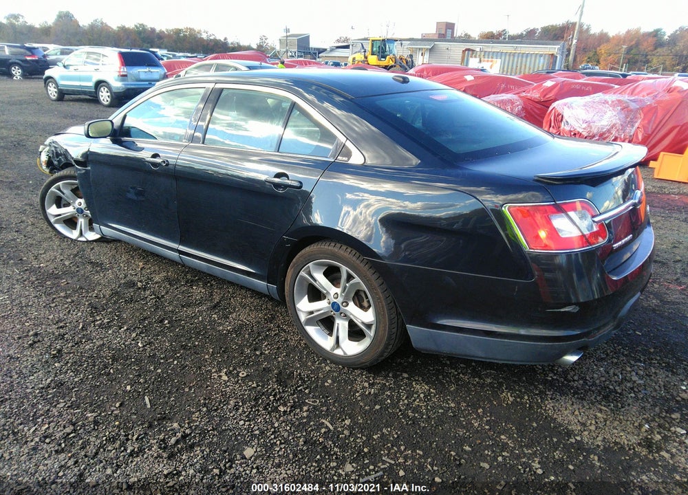2010 FORD TAURUS VIN: 1FAHP2KT7AG132561
