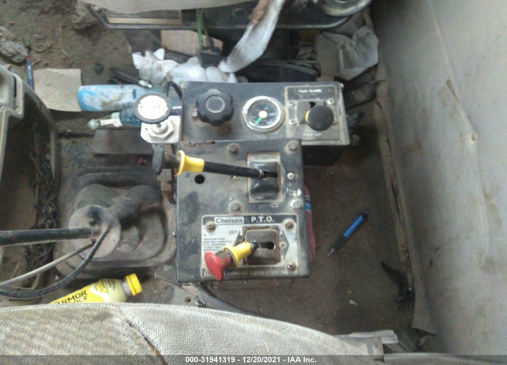 1997 FORD H-SERIES AT9513 VIN: 1FTYY96W0VVA23526