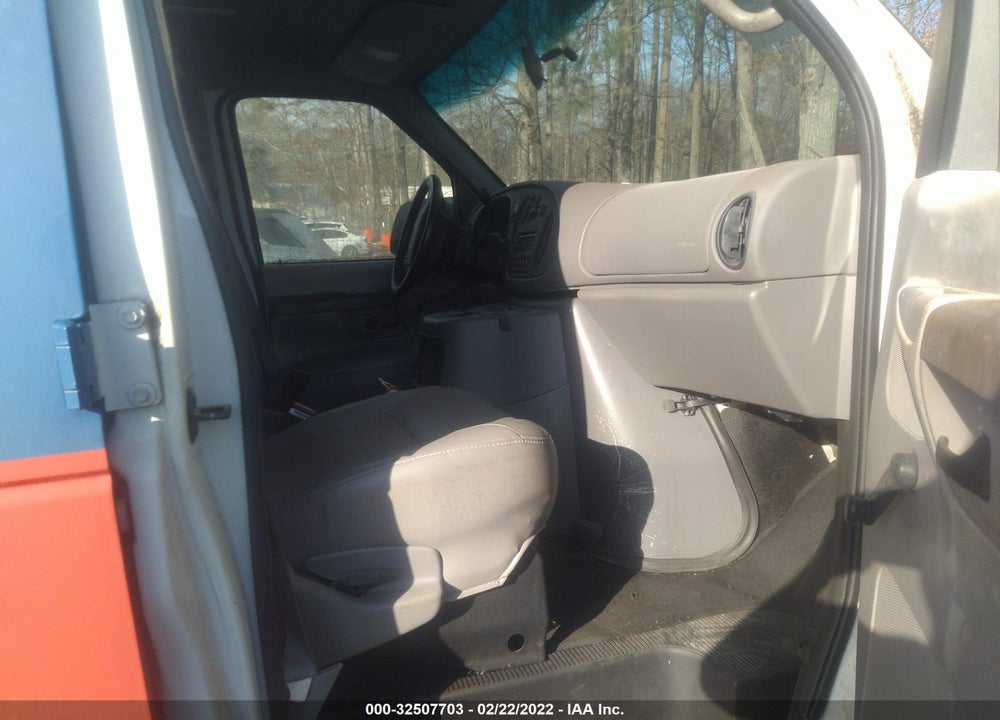 2002 FORD ECONOLINE E250 VAN VIN: 1FTNE24L12HB67317