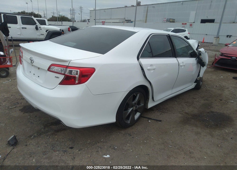 2014 TOYOTA CAMRY SE SPORT VIN: 4T1BF1FK0EU454797