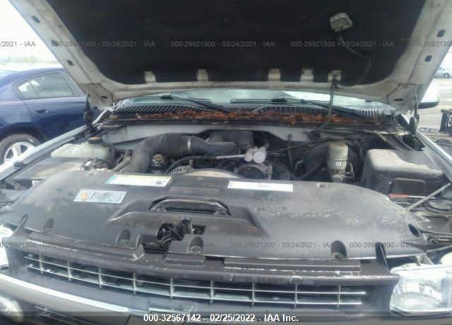 2001 CHEVROLET SILVERADO 1500 LS VIN: 2GCEC19W111300016