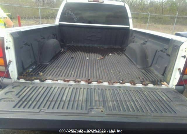 2001 CHEVROLET SILVERADO 1500 LS VIN: 2GCEC19W111300016