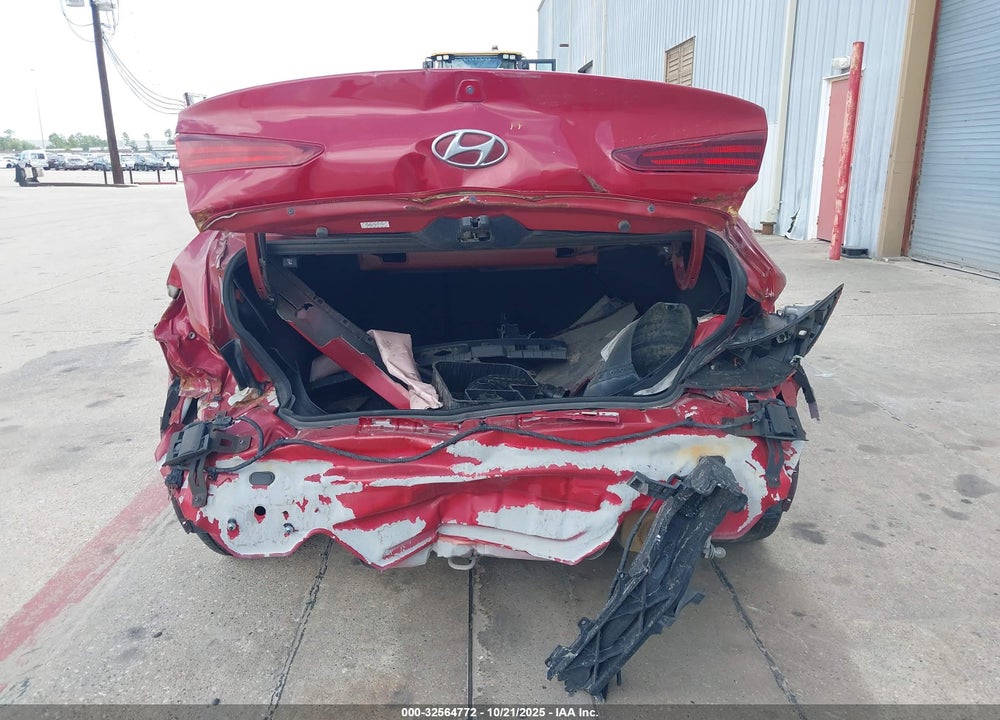 2019 HYUNDAI ELANTRA SEL VIN: KMHD84LF9KU771274