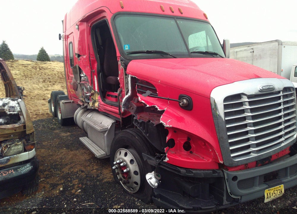 2013 FREIGHTLINER CASCADIA 113 VIN: 1FUJGHDV6DLBZ8300