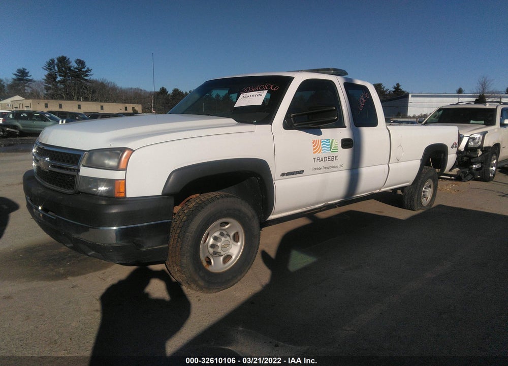 2006 CHEVROLET SILVERADO 2500HD WORK TRUCK VIN: 1GCHK29U46E107336