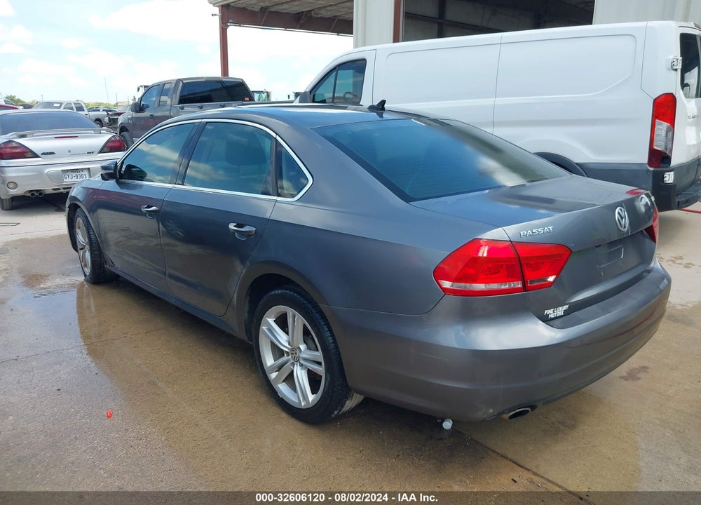 2014 VOLKSWAGEN PASSAT 1.8T SE VIN: 1VWBS7A34EC050634