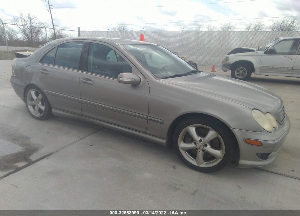 2006 MERCEDES-BENZ C 230 SPORT VIN: WDBRF52H26E020282