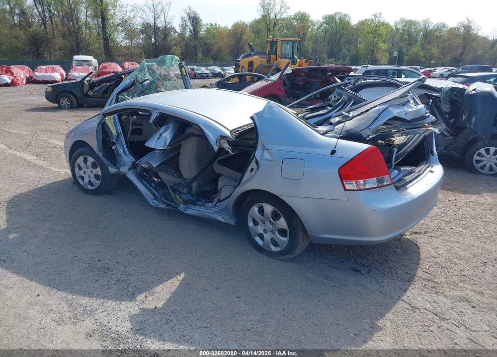 2008 KIA SPECTRA VIN: KNAFE122685502183