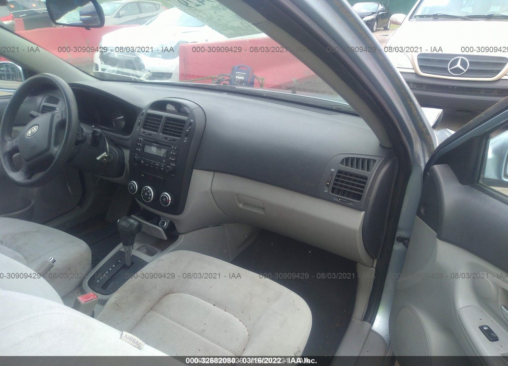 2008 KIA SPECTRA VIN: KNAFE122685502183