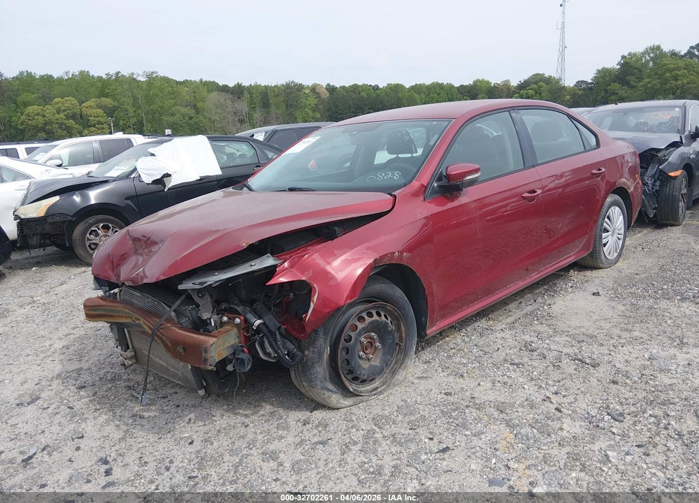 2015 VOLKSWAGEN PASSAT VIN: 1VWAT7A36FC048605