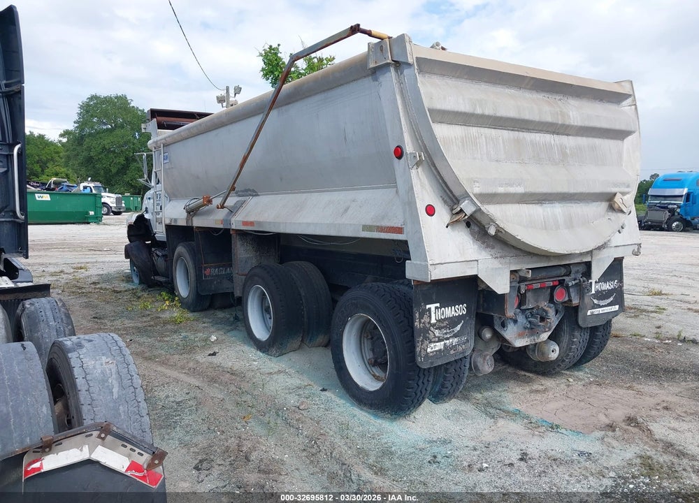 1995 FORD L-SERIES LTS9000 VIN: 1FDZY90UXSVA67696