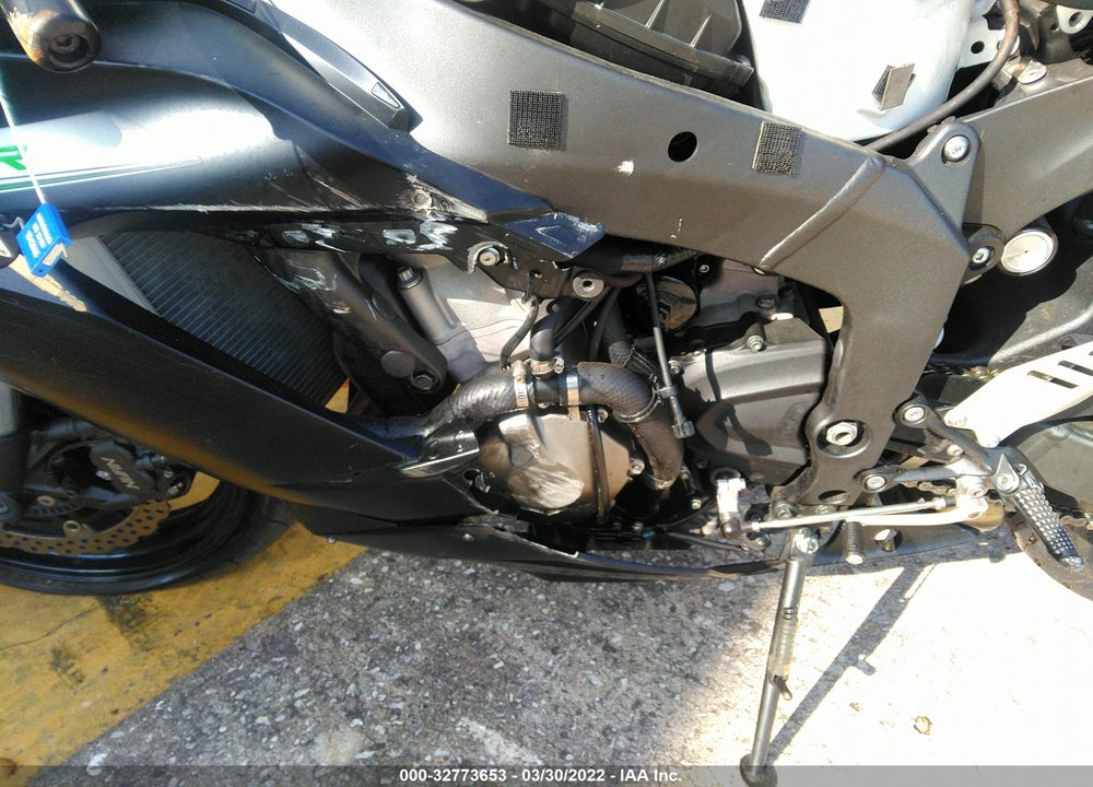 2014 KAWASAKI ZX636 E VIN: JKBZXJE10EA011582