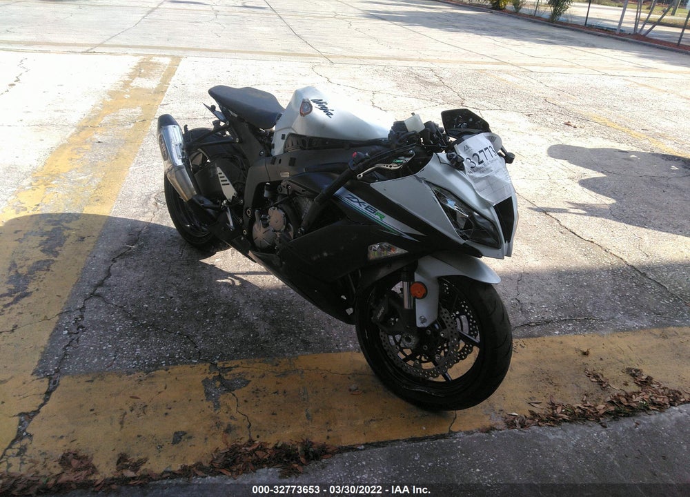 2014 KAWASAKI ZX636 E VIN: JKBZXJE10EA011582