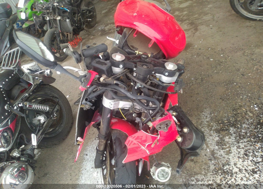 2016 HYOSUNG GT250 R VIN: KM4MJ6277G1700966