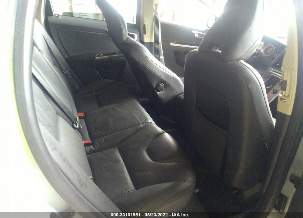 2013 VOLVO XC60 VIN: YV4940DZ9D2375591