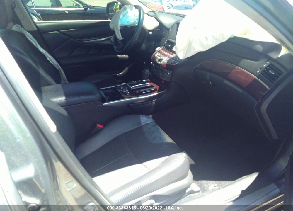 2016 INFINITI Q70L 3.7X VIN: JN1BY1PR6GM720677