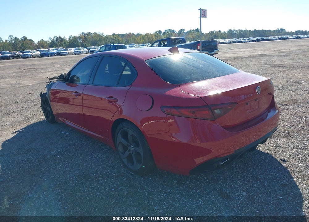 2017 ALFA ROMEO GIULIA RWD VIN: ZARFAEBN4H7533085