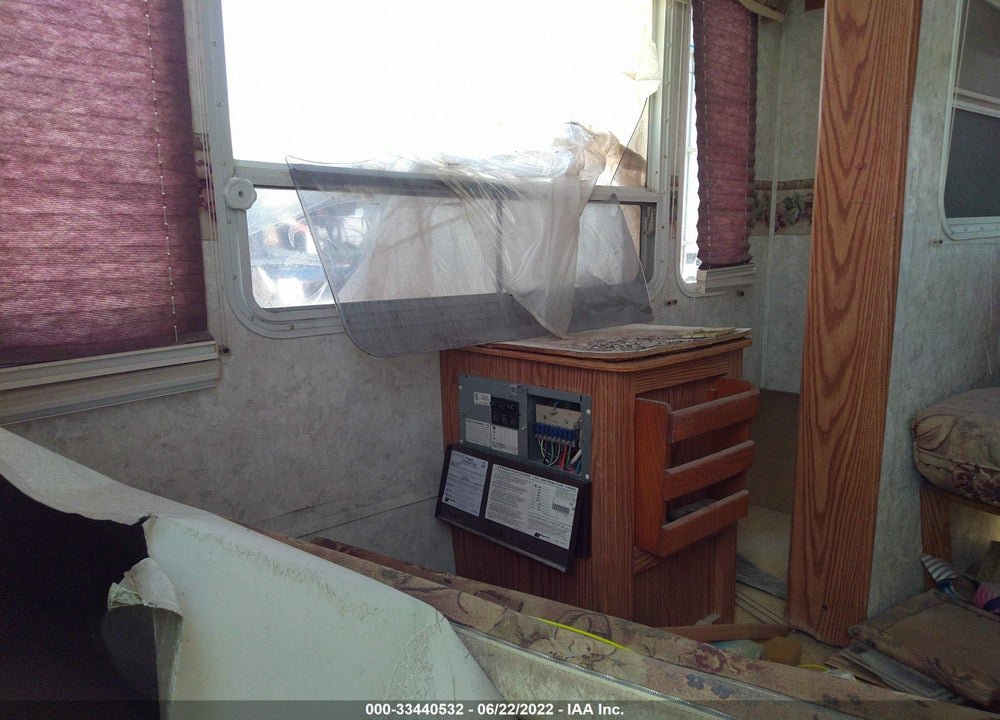 2002 KEYSTONE COUGAR VIN: 4YDF2762X22031752