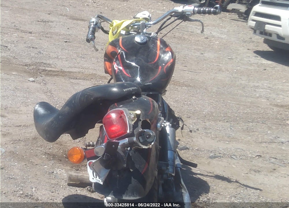 2005 HONDA VT1100 C2 VIN: 1HFSC43015A503742