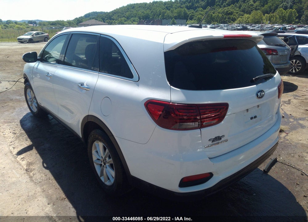 2019 KIA SORENTO 3.3L LX VIN: 5XYPGDA51KG562059