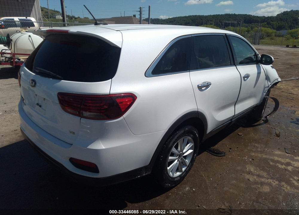 2019 KIA SORENTO 3.3L LX VIN: 5XYPGDA51KG562059