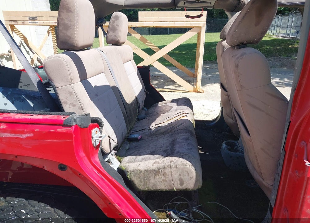 2011 JEEP WRANGLER UNLIMITED VIN: 1J4BZ3H17BL590688
