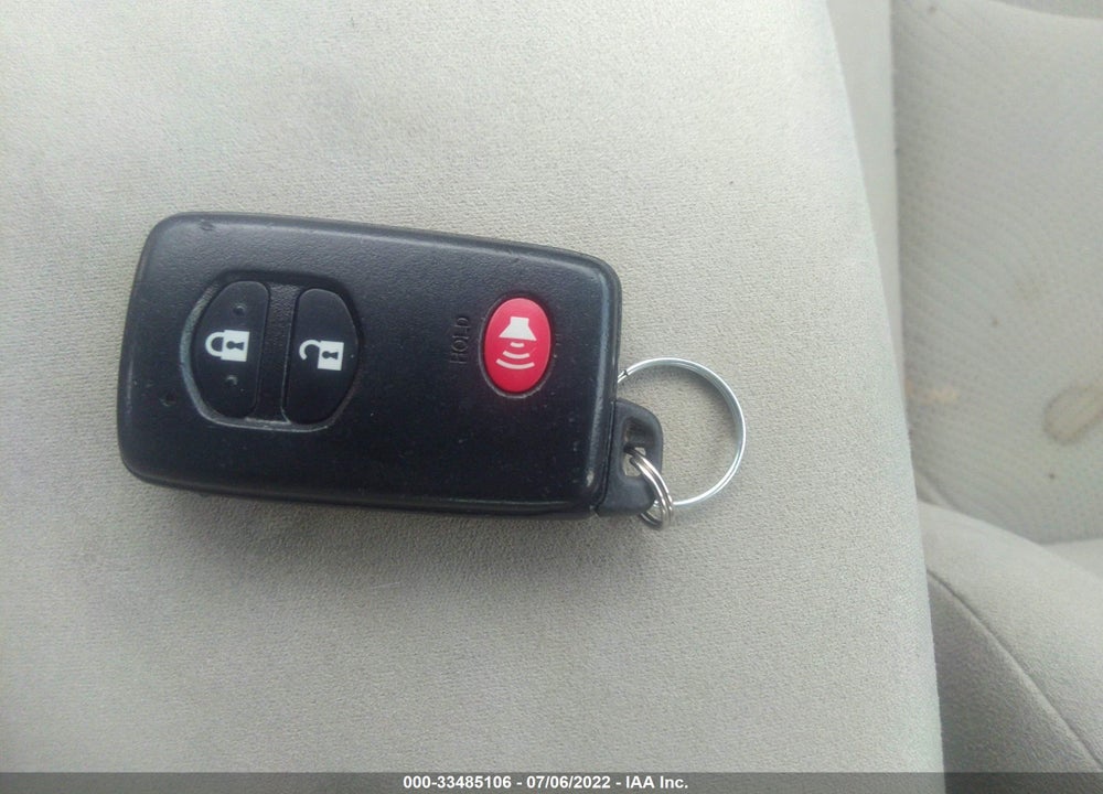 2010 TOYOTA PRIUS III VIN: JTDKN3DUXA0076755