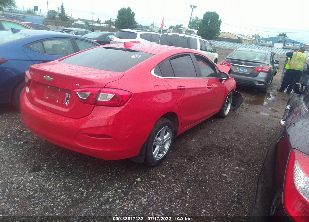 2017 CHEVROLET CRUZE VIN: 1G1BE5SM8H7115688