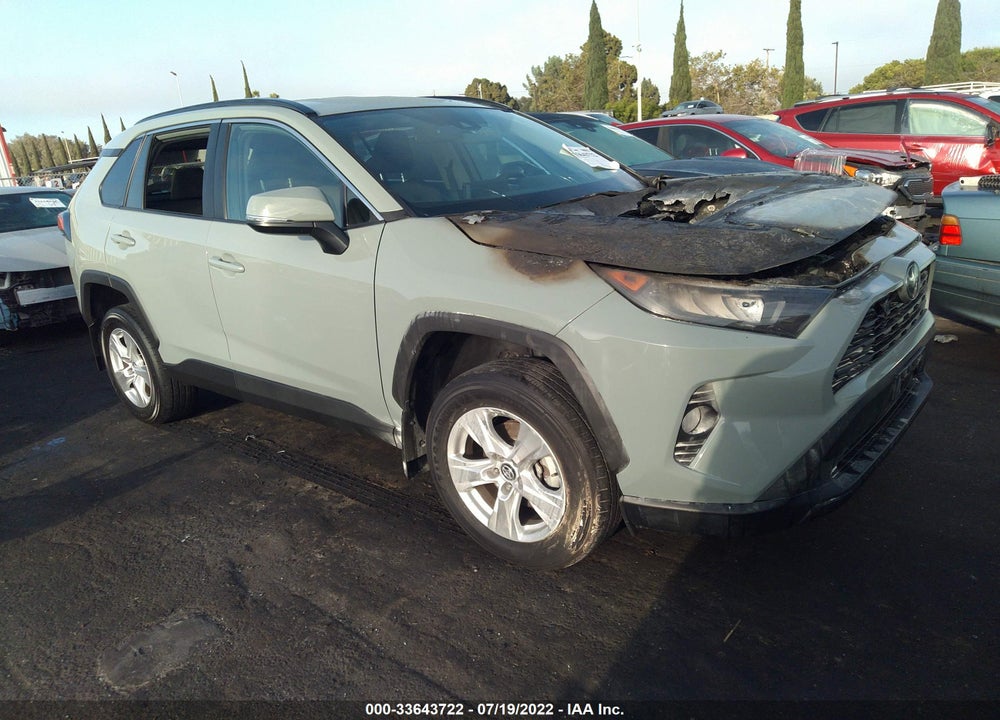 2021 TOYOTA RAV4 XLE VIN: 2T3W1RFV3MW123078