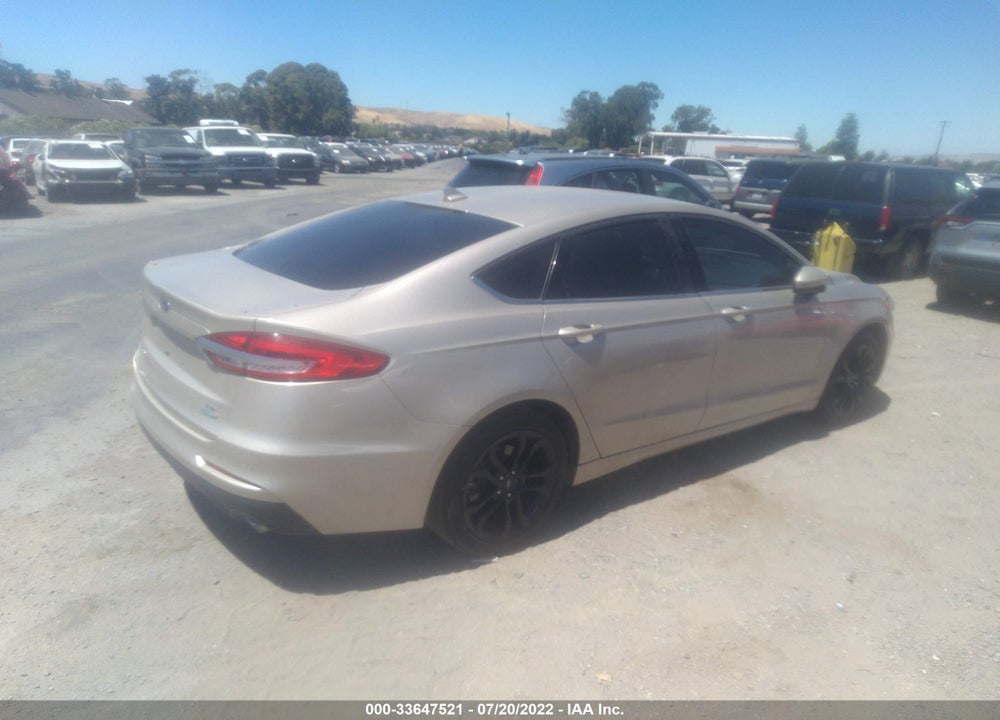 2019 FORD FUSION SE VIN: 3FA6P0HD0KR177752