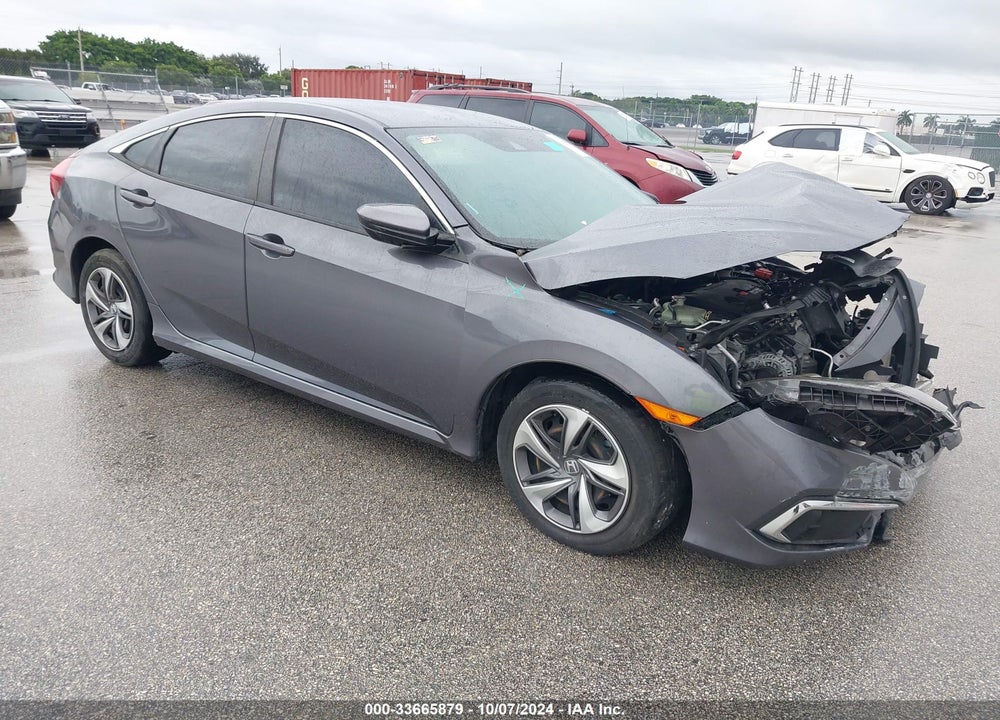 2019 HONDA CIVIC LX VIN: 2HGFC2F68KH580526
