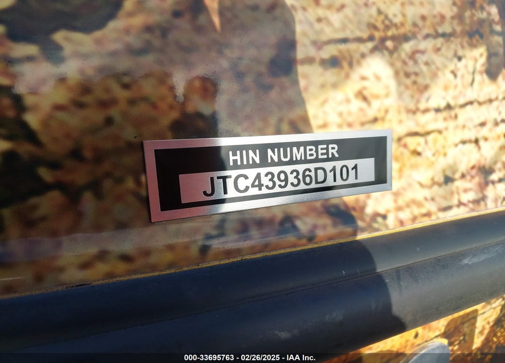 2001 CROWNLINE OTHER VIN: JTC43936D101