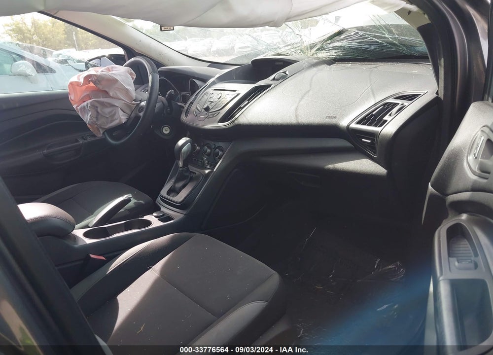 2013 FORD ESCAPE S VIN: 1FMCU0F7XDUC13375