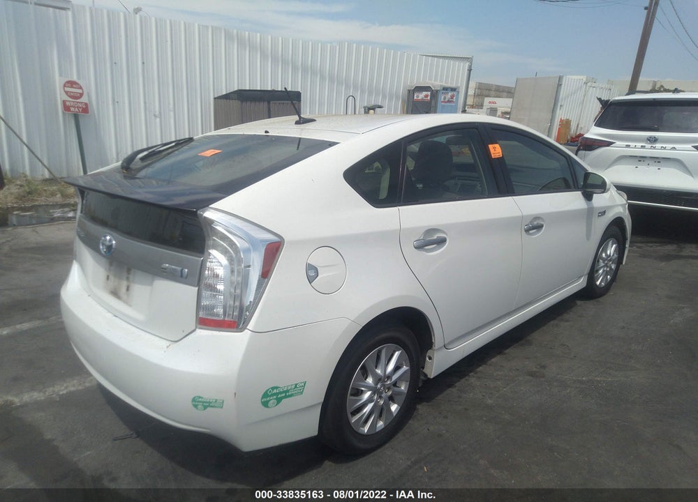 2015 TOYOTA PRIUS PLUG-IN VIN: JTDKN3DP5F3071673