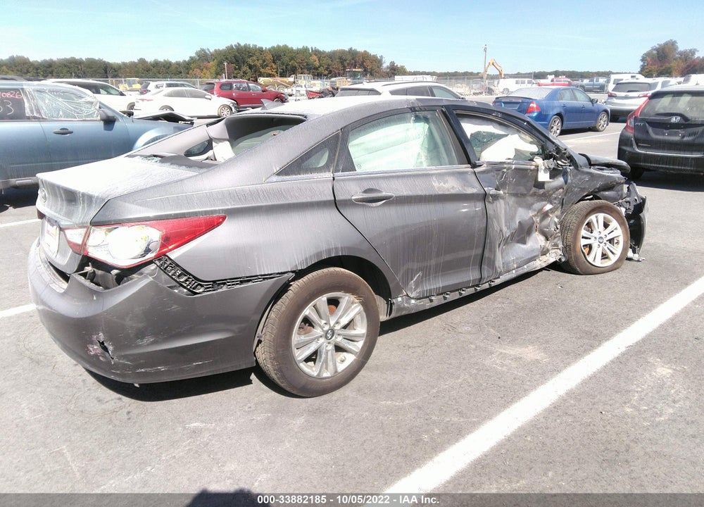 2013 HYUNDAI SONATA VIN: 5NPEB4AC7DH767403