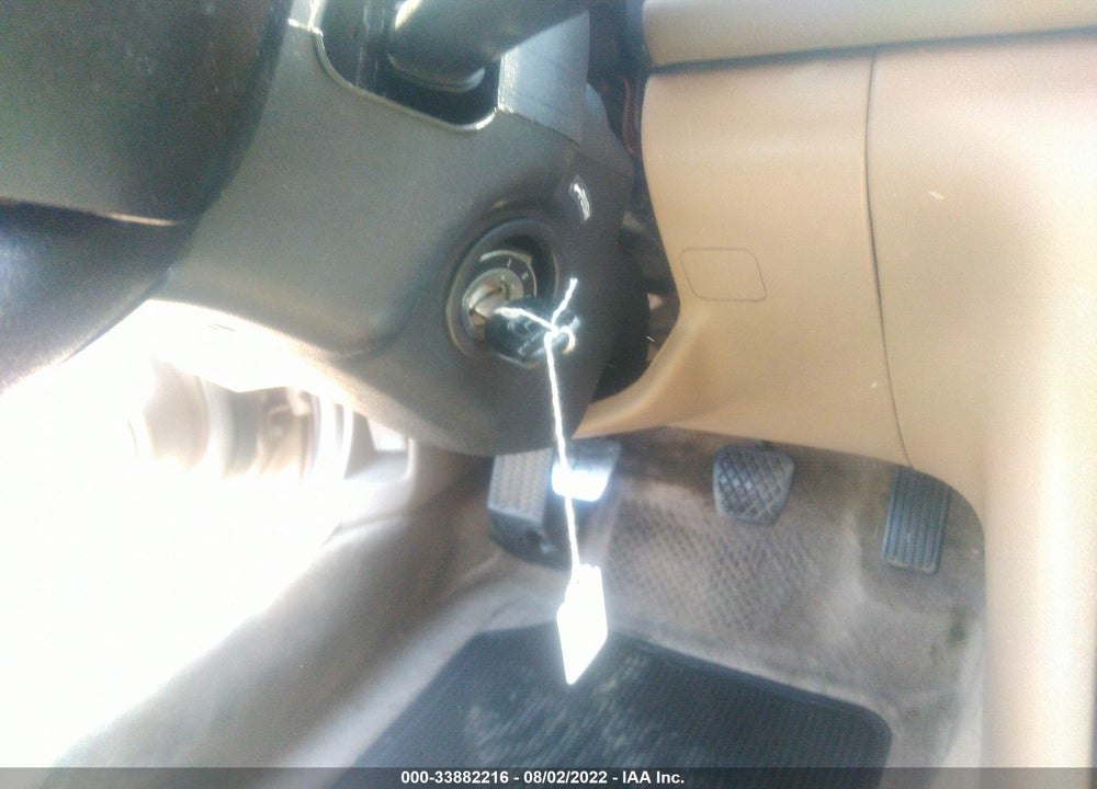 1997 HONDA ACCORD SDN LX VIN: 1HGCD5538VA258674