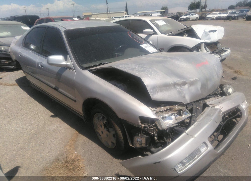 1997 HONDA ACCORD SDN LX VIN: 1HGCD5538VA258674