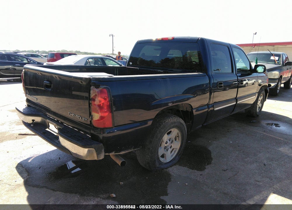 2005 CHEVROLET SILVERADO 1500 LS VIN: 2GCEC13T451179597
