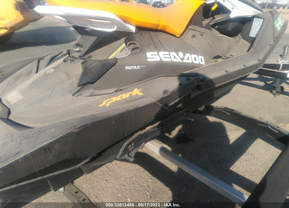 2021 SEADOO OTHER VIN: YDV32926L021