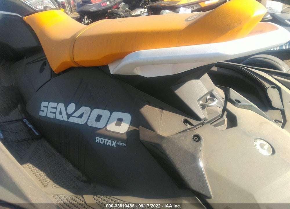 2021 SEADOO OTHER VIN: YDV32926L021