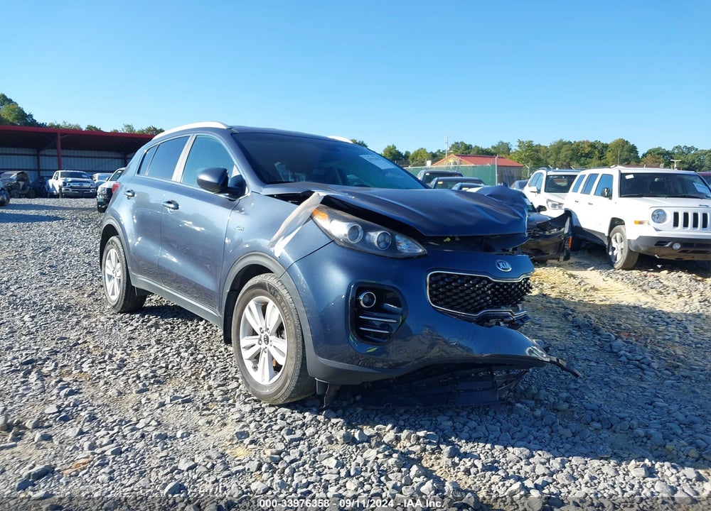 2018 KIA SPORTAGE LX VIN: KNDPMCAC6J7406032